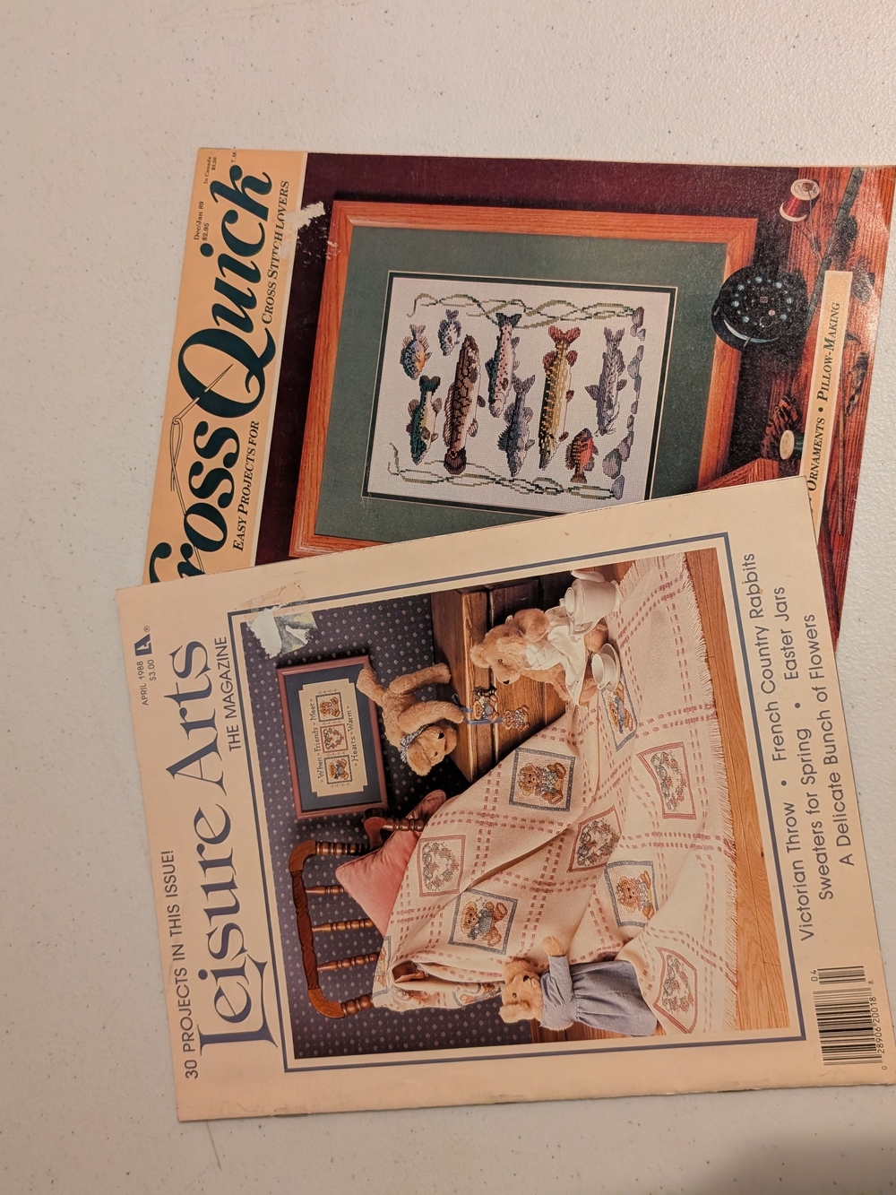 Leisure Arts & Cross Quick Craft Magazines - Beige, Green, Brown Covers